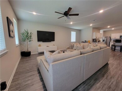 1872 E Lakeshore Landing Dr, Slidell, LA 70461 - photo 3