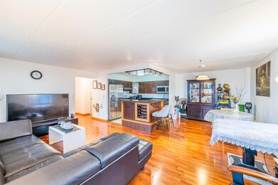 136-24 Maple Ave unit 6F, Flushing, NY 11355 - photo 5