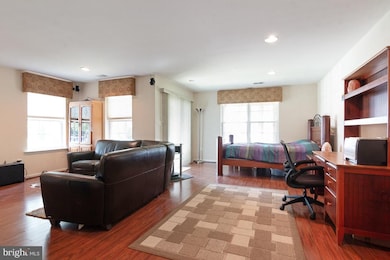 931 Indigo Bunting Ln, Glen Burnie, MD 21060 - photo 7