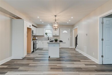 1685 Bryn Mawr Ct, New Albany, IN 47150 - photo 5