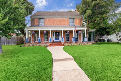 3213 Parkwood Dr, Houston, TX 77021 - photo 2