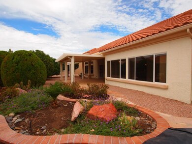 Gorgeous Come Live the Sun City West Lif