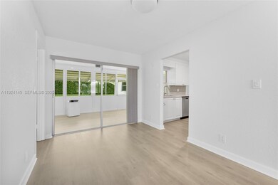 1131 NW 90th Way, Plantation, FL 33322 - photo 6