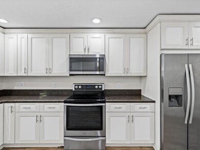 1918 Montego Ct, Oldsmar, FL 34677 - photo 4