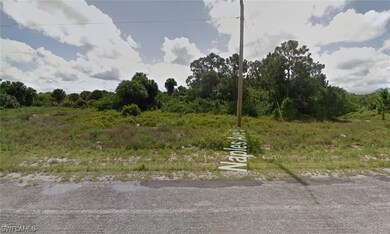 921 Naples Ave S, Lehigh Acres, FL 33974 - photo 4