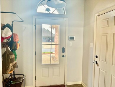 304 Shadow Creek Ave, Pineville, LA 71360 - photo 2