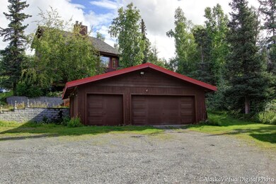 Detached 3 Car Garage