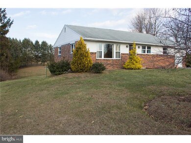 331 Blimline Rd, Mohnton, PA 19540 - photo 3