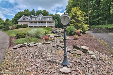 356 Union Mill Rd unit L8, Covington Township, PA 18444 - photo 3