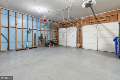 2609 Hawkshead Ct, Silver Spring, MD 20904 - photo 5