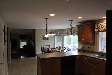 35 Park Ln, Hooksett, NH 03106 - photo 4