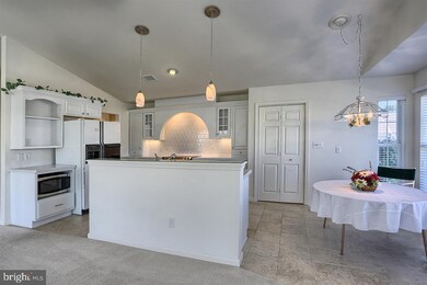 51 Keswick Dr, Mechanicsburg, PA 17050 - photo 7