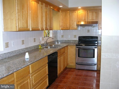 119 W Winona Ave, Norwood, PA 19074 - photo 6