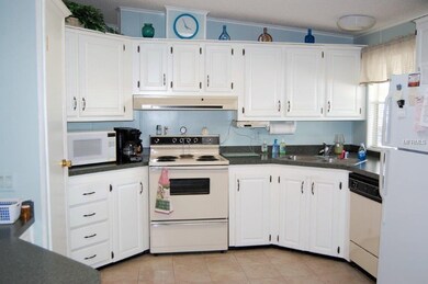 151 Rita Bee Ave, Davenport, FL 33897 - photo 4