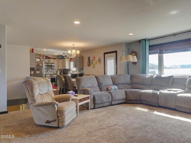 409 Keidel Trail SW Mandan ND 58554