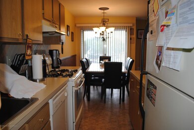 667 Correll Ave unit 214, Staten Island, NY 10309 - photo 6