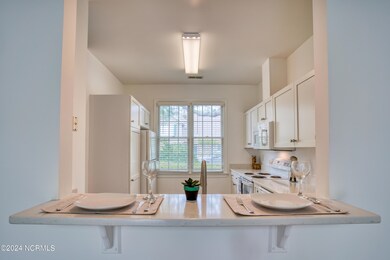 233 Racine Kitchen-7