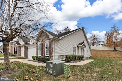 1022 Maureen Dr, Fredericksburg, VA 22401 - photo 3