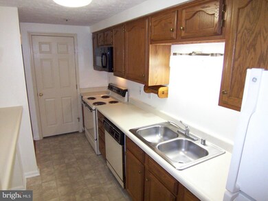 900 Cedar Crest Ct N unit A, Edgewood, MD 21040 - photo 5