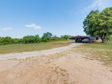 1001 Mill Rd, Springtown, TX 76082 - photo 2