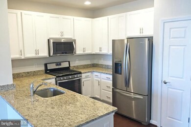 16854 Porters Inn Dr unit 49, Dumfries, VA 22026 - photo 2