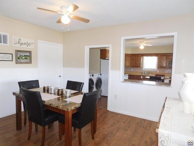 112 W 1st St, Hoyt, KS 66440 - photo 7