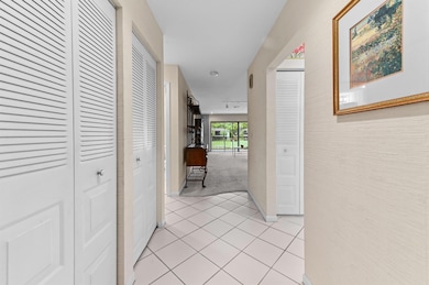 33 Southport Ln unit D, Boynton Beach, FL 33436 - photo 4