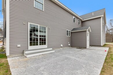 2 Carriage Hill Rd, Andover, MA 01810 - photo 5