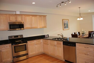 fabulous maple kitchen with hardwood...