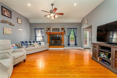 2 Marlin Ln, Bella Vista, AR 72715 - photo 2