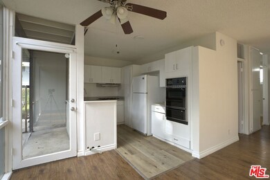 11131 Rose Ave unit 13, Los Angeles, CA 90034 - photo 4