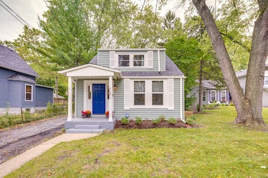 1518 Riverside Ave, Saint Charles, IL 60174 - photo 2