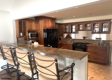 31 W Meyran Ave, Somers Point, NJ 08244 - photo 2