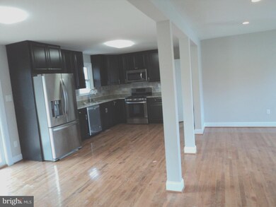 7915 Legation Rd, New Carrollton, MD 20784 - photo 2