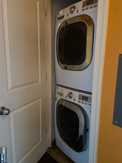 255 Laird Ave unit 1, Cliffside Park, NJ 07010 - photo 7