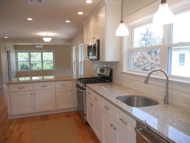 162 Weston St unit 2, Waltham, MA 02453 - photo 3