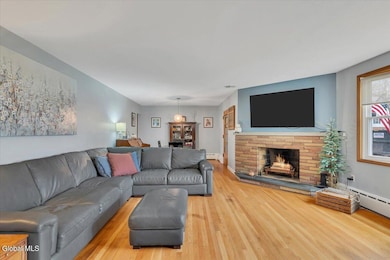 39 W Sand Lake Rd, Wynantskill, NY 12198 - photo 5