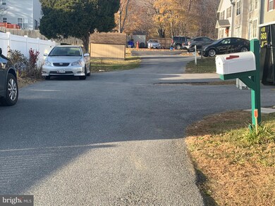 7205 Joshua Grayson Dr, Jessup, MD 20794 - photo 6