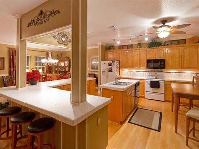 13591 Sunset Lakes Cir, Winter Garden, FL 34787 - photo 4