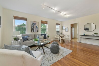 Cambridge Court unit L4E, Cambridge, MA 02139 - photo 3