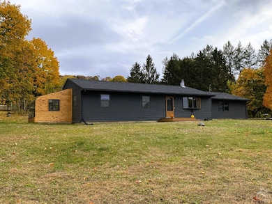 7 Frese Rd, Hudson, NY 12534 - photo 2