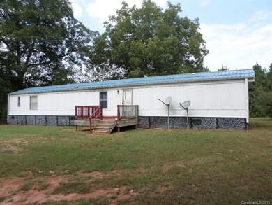 155 Hawks Rd, Statesville, NC 28625 - photo 2