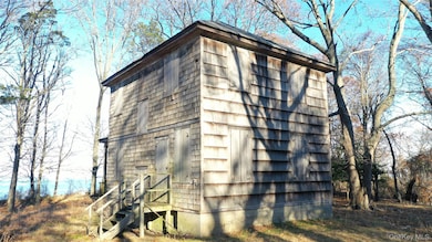 2788 N Wading River Rd, Wading River, NY 11792 - photo 4