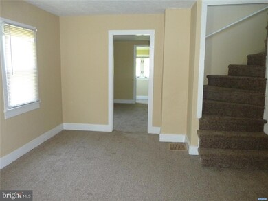 9 Delaware St, Saint Georges, DE 19733 - photo 3