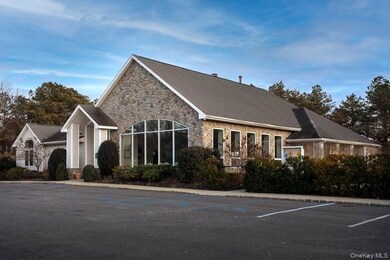 1000 Saddle Rock Rd unit 2806, Holbrook, NY 11741 - photo 2