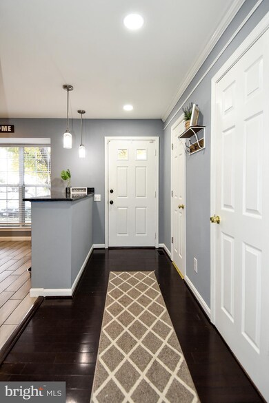 2701 Mcguffeys Ct, Woodbridge, VA 22191 - photo 4