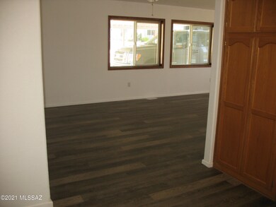 3506 Cadmium Kitchen to Dining