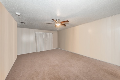 512 Billie Ruth Ln, Hurst, TX 76053 - photo 5