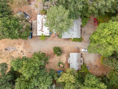 27_ 701 caves hwy, cave junction-dr-18