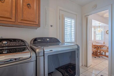 10125 Woodway Dr, El Paso, TX 79925 - photo 5